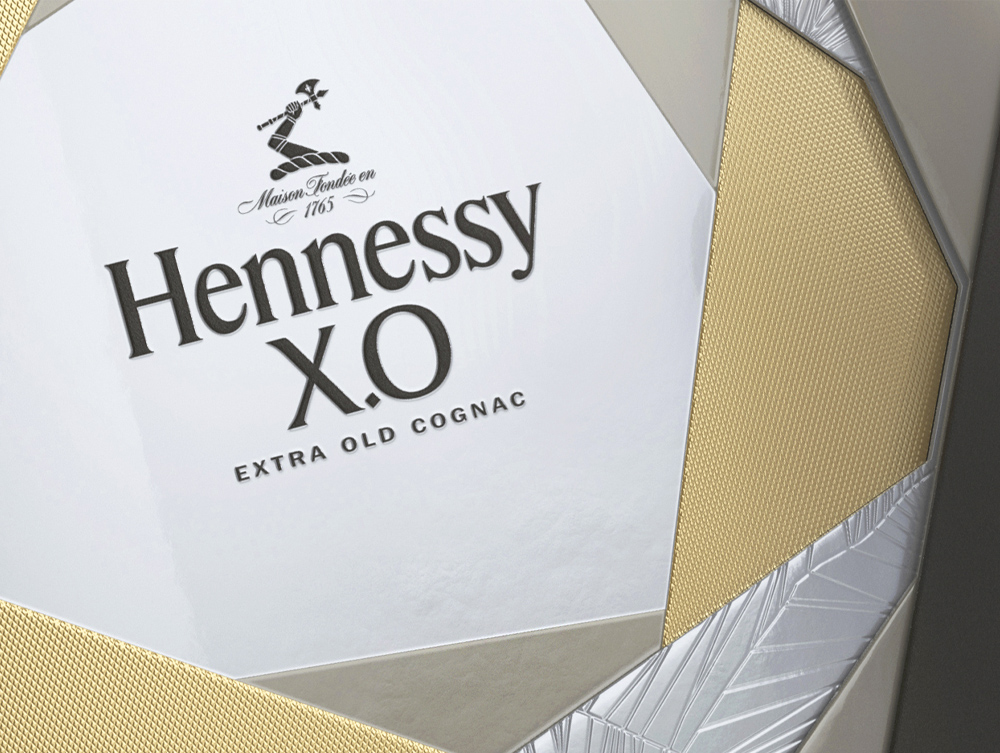 Hennessy X.O. Extra Old Cognac Limited Edition on Packaging of the World